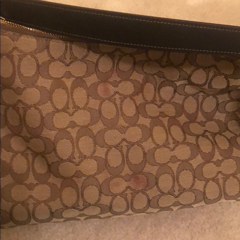 Coach Purse - Picture 4 of 7